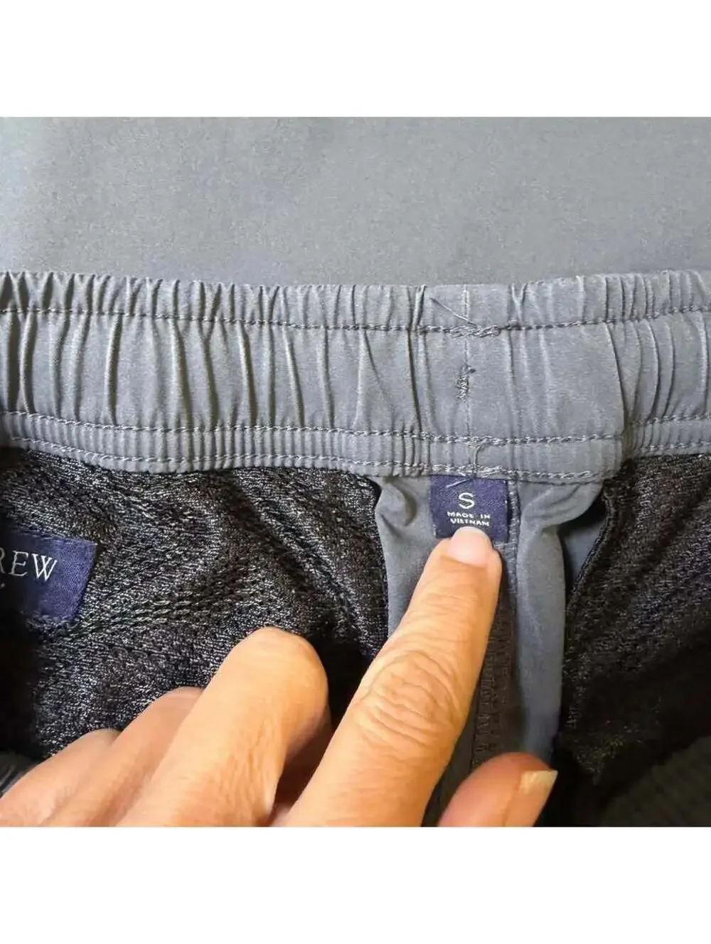 J.Crew Men's Gray Performance Pants size Small